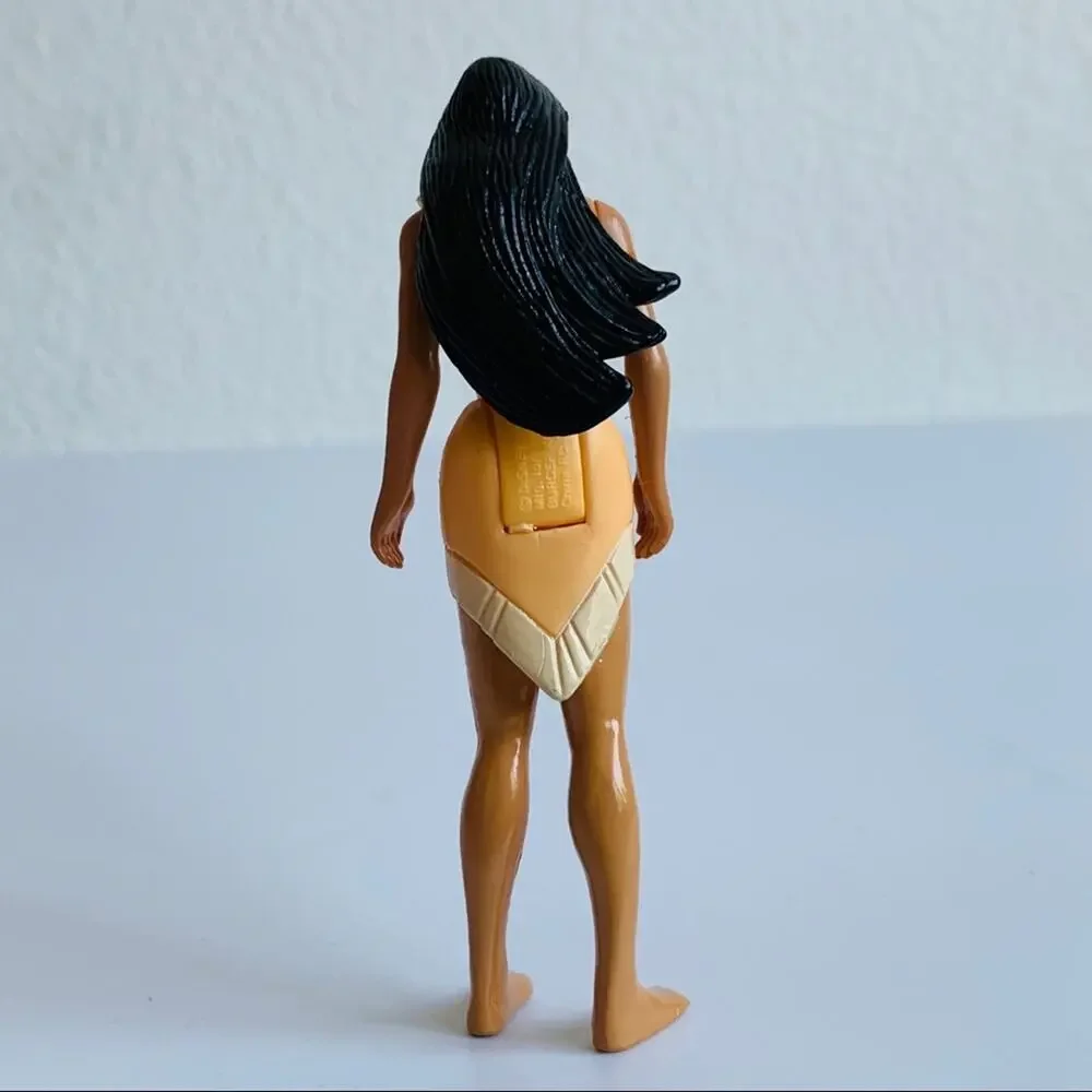NEW 1995 Disney Pocahontas Action Figure